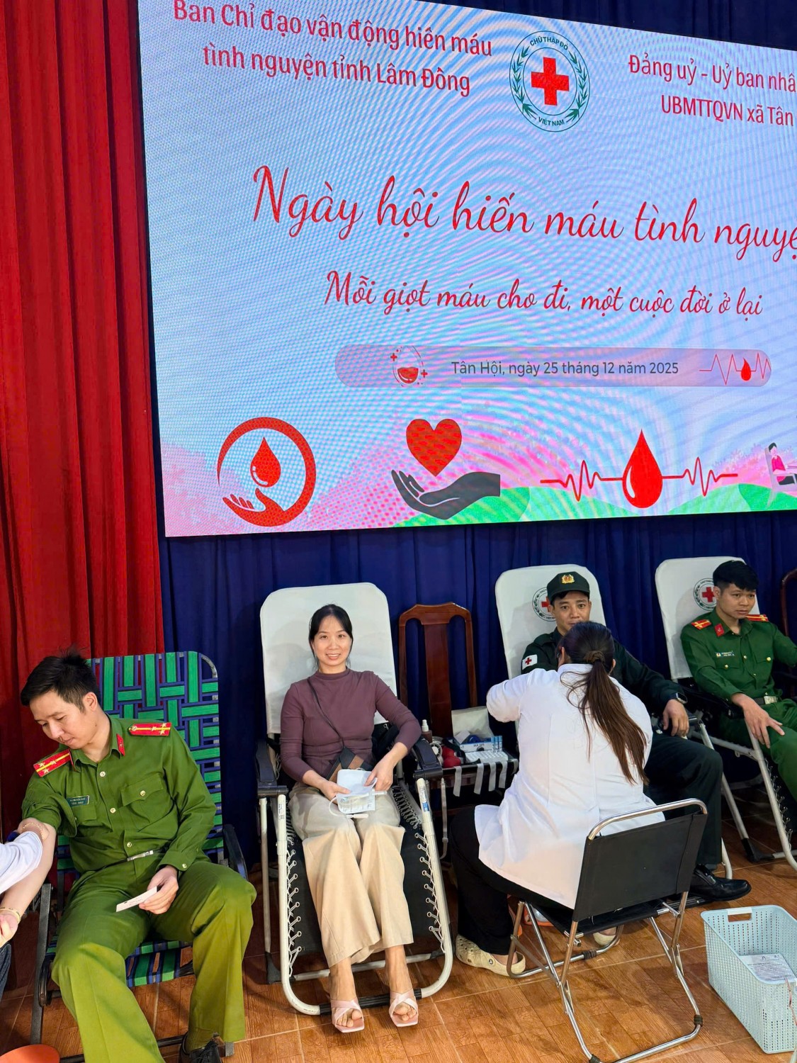 z7262208035430 98b14c522daa636cd2223cbdadb4b06e